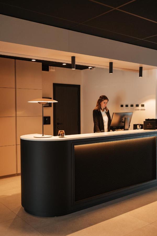 Roannay - Hotel 4*