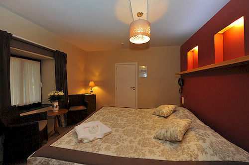 Roannay - 4*