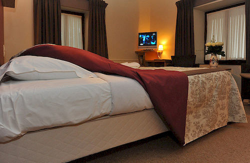 Roannay - Hotel