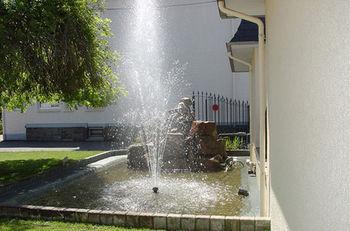 Roannay - Hotel 4*