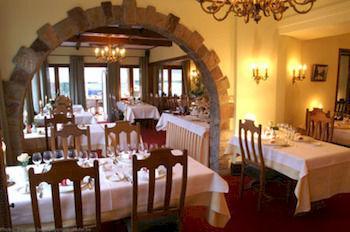 Roannay - Hotel 4*