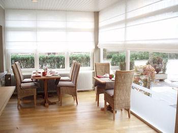 Roannay - Hotel 4*