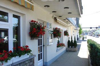 Roannay - Hotel